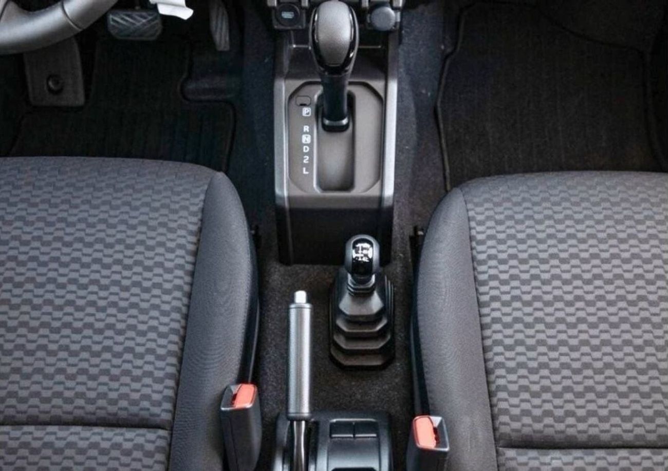 سوزوكي جيمني 2024 GL V4 1.5L Petrol AT / 3 Doors / SLDA + Bluetooth / For Export Only