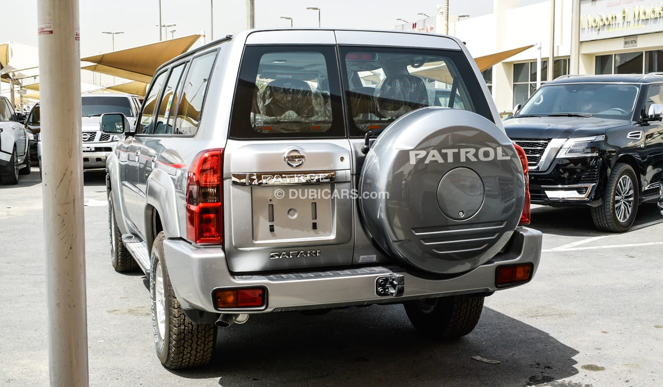 Nissan Patrol Safari