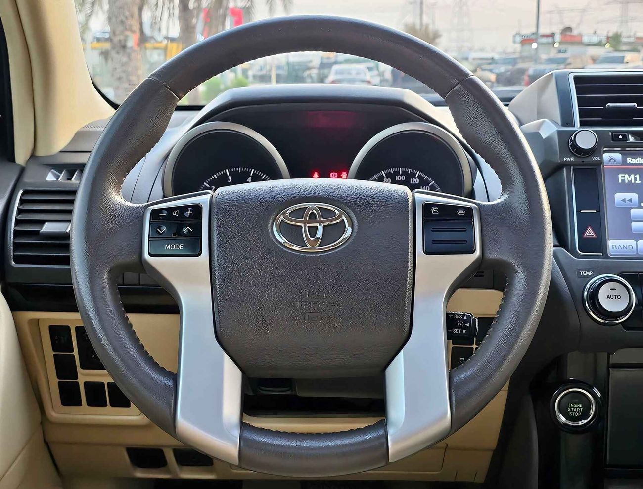 تويوتا برادو VXR V6/ SUNROOF/ LEATHER/ ELECTRIC SEATS/ BACK TYRE/ ORG PAINT/ ORG KMS/ LOT# 63670