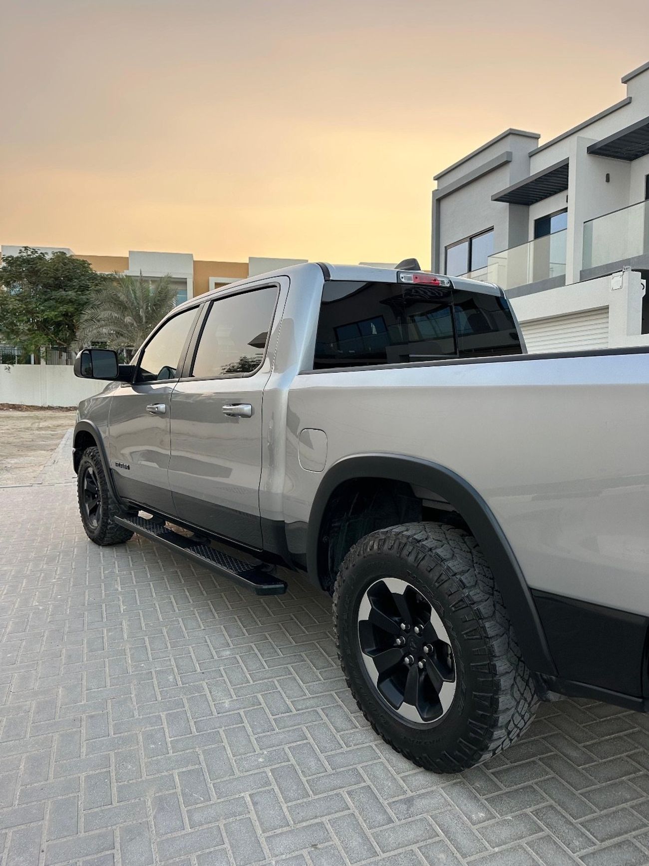 دودج رام فان 