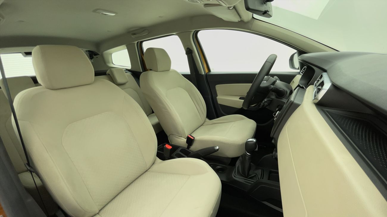 Renault Duster PE 1.6 | Zero Down Payment | Home Test Drive