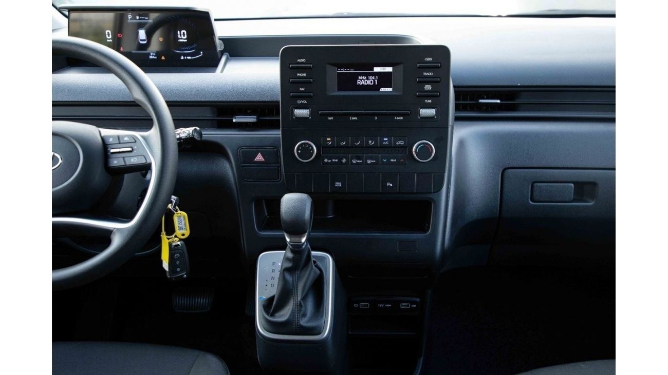 Hyundai Staria 2023 Hyundai Staria 3.5 11STR - White inside Black | Export Only