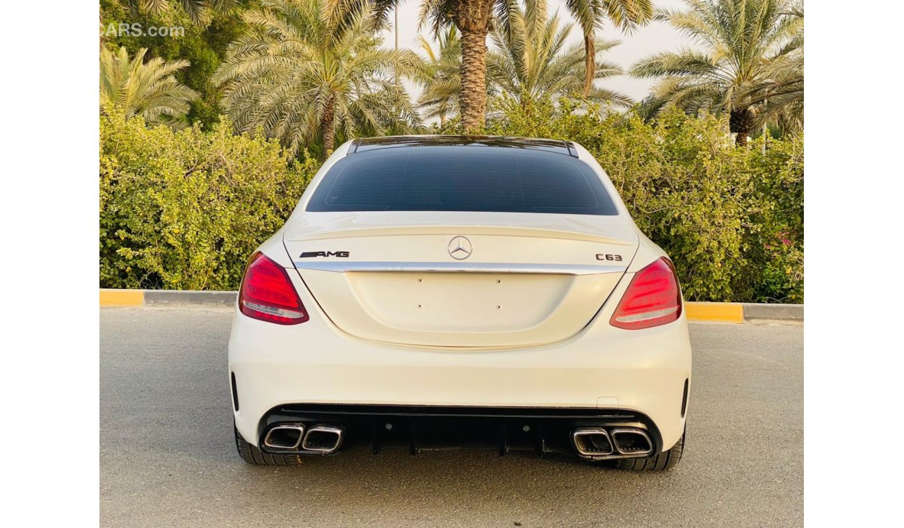 مرسيدس بنز C 300 Std مرسيدس بنز C300 وارد محول C63 بحاله ممتازه