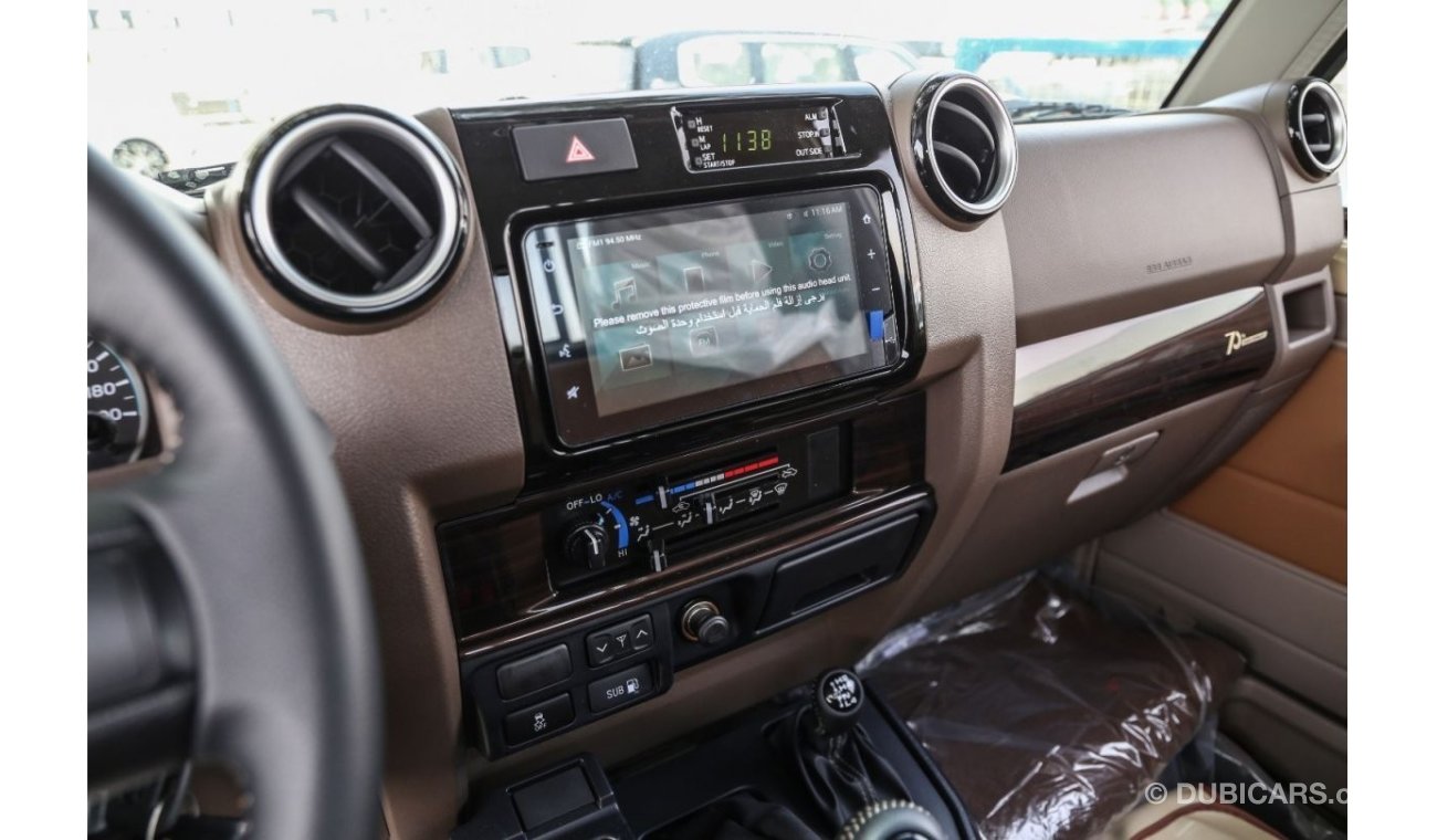 Toyota Land Cruiser Pick Up single cabin 4.0L V6 full option (70th anniversary)