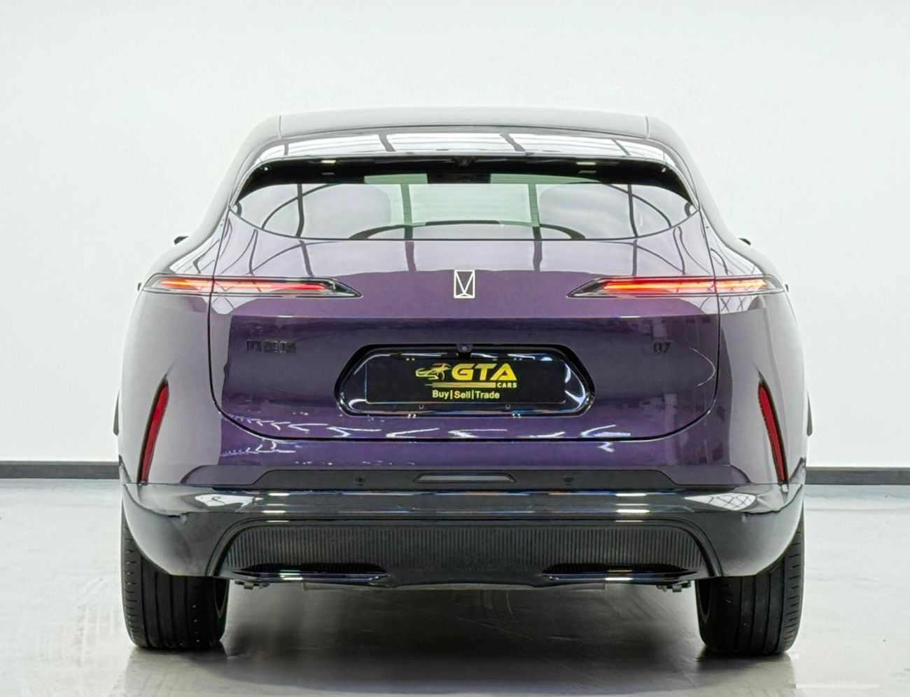 أفاتر 07 2024 Avatar 07, 2027 EVS Warranty, EVS Service Contract, Excellent Condition