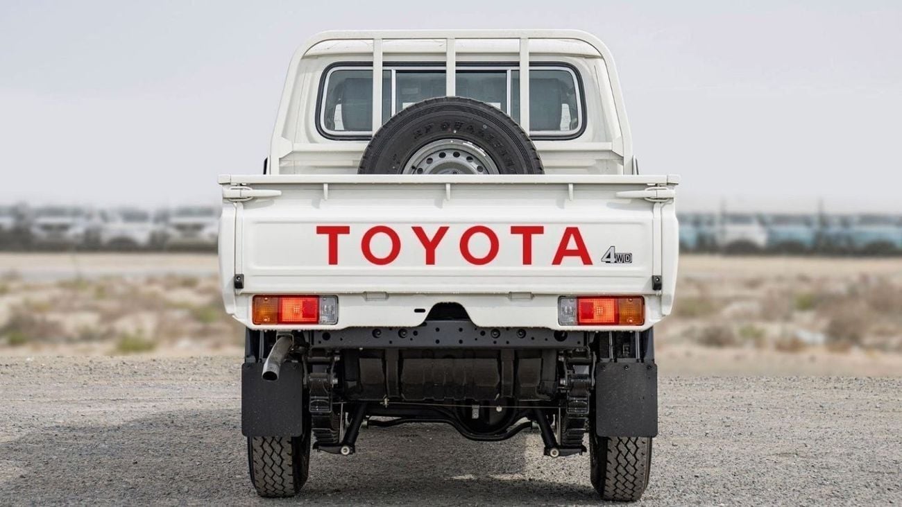 تويوتا لاند كروزر بيك آب Toyota Land Cruiser Pick-up DC 4.2L Diesel  MT MY2024