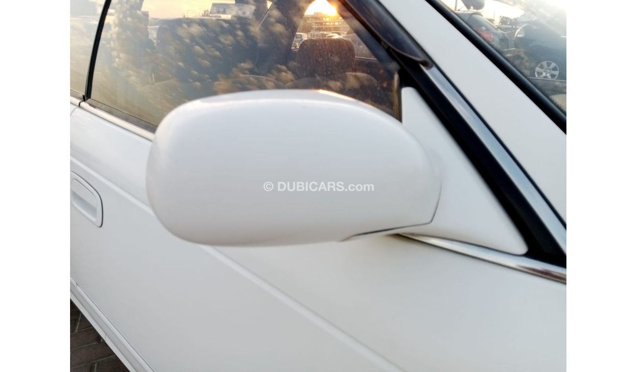 Toyota Mark II TOYOTA MARK II GRANDE RIGHT HAND DRIVE (PM957)