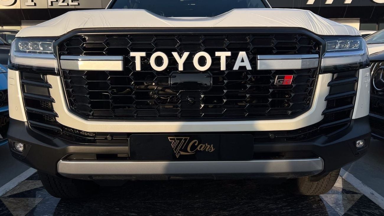 تويوتا لاند كروزر GR SPORT 3.5 HEV 2026