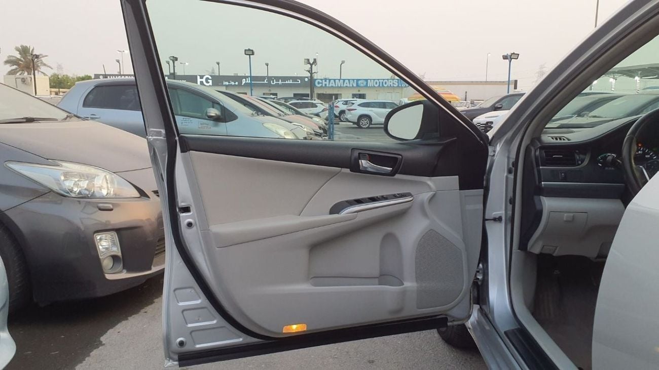 تويوتا كامري Fresh Import Full Option XLE