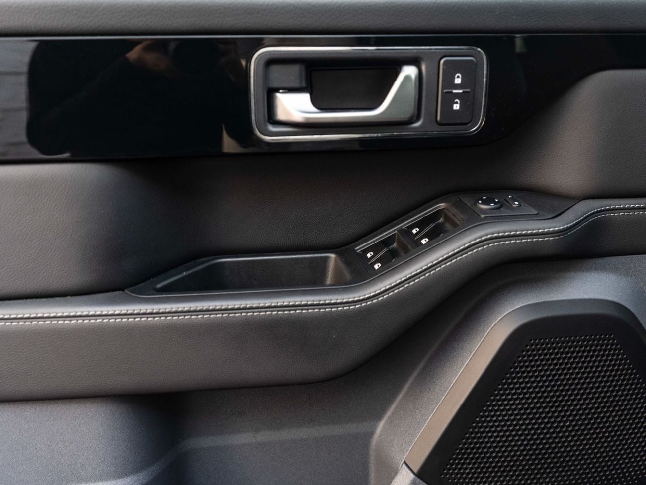 INEOS Grenadier Fieldmaster