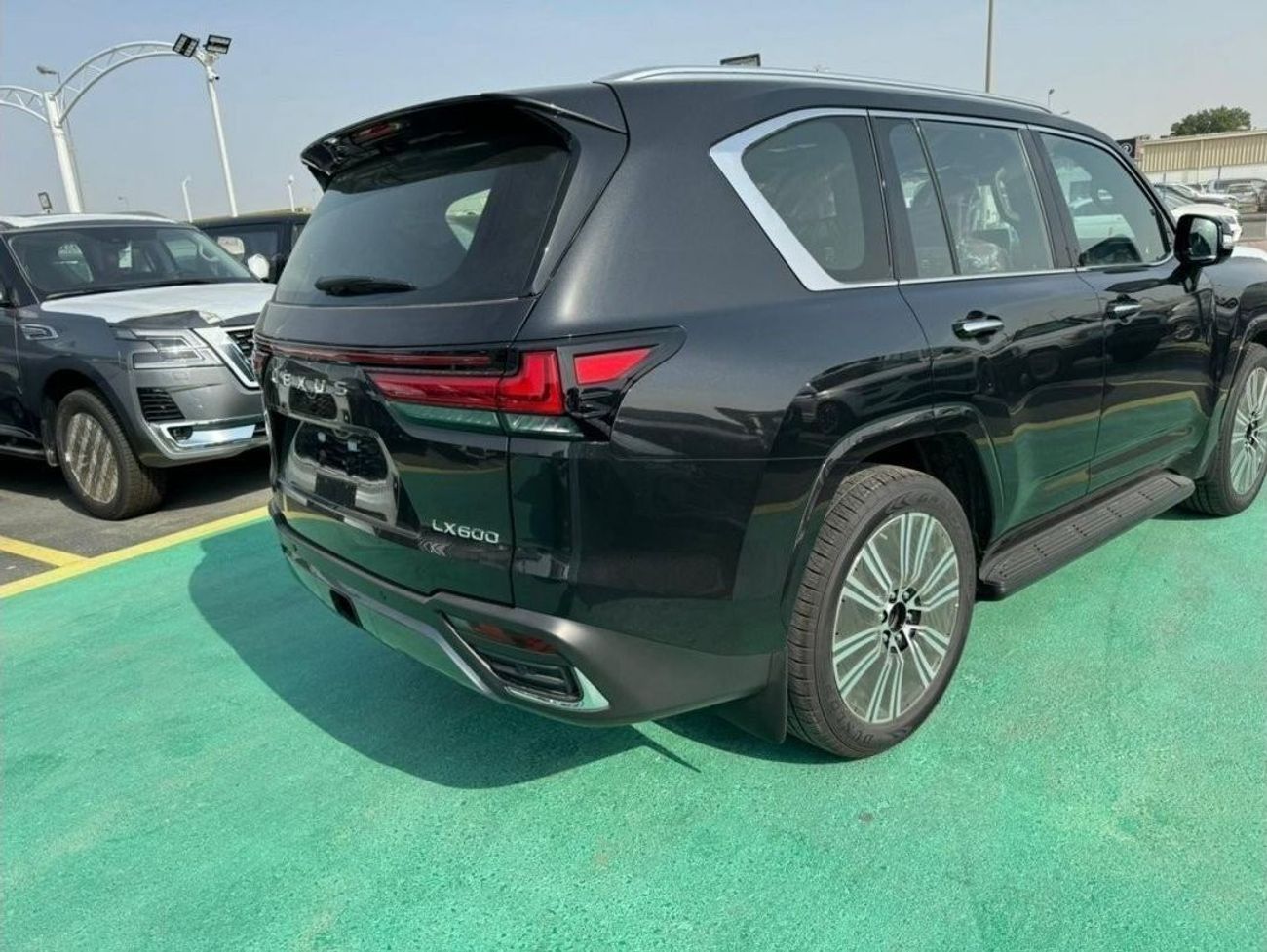 Lexus LX 600 2024 LEXUS LX 600 3.5L SUV PETROL AUTOMATIC ZERO KM