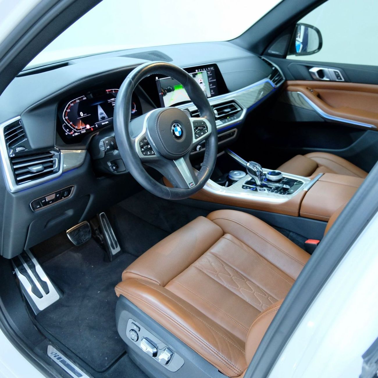 BMW X5 40i M Sport 3.0L AED 5,581 P.M l 0% DownPayment l M-Sport Masterclass l Agency Warranty!