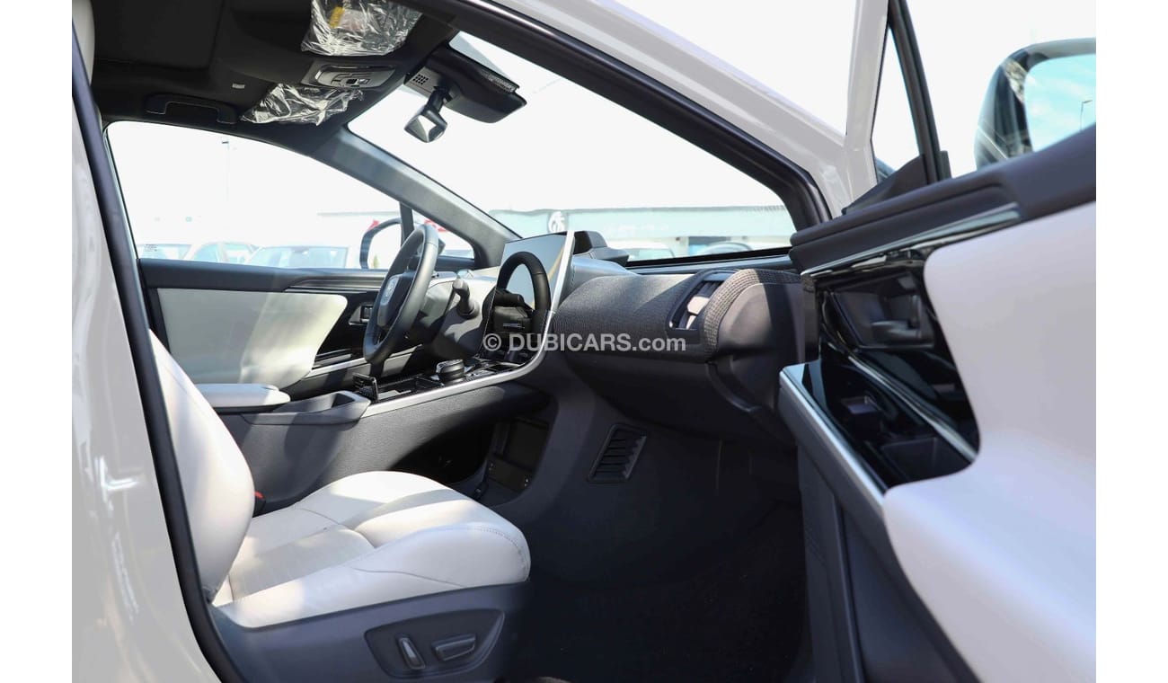 Toyota bZ4X 2022 Toyota bZ4X X-Mode Pro AWD - White inside grey