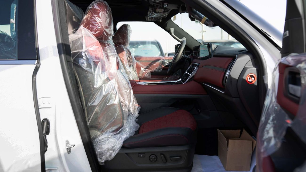 نيسان باترول 2026 Nissan Patrol SE Platinum 3.8L AT Petrol (White-Red) Black Roof (Export Only)