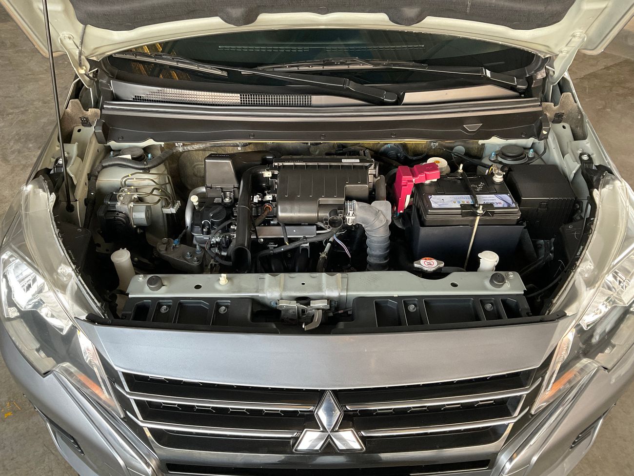 ميتسوبيشي اتراج GLX Full | National Day Celebration | شامل الضمان | 0 ﺪﻔﻋﺓ ﺃﻮﻟﻯ