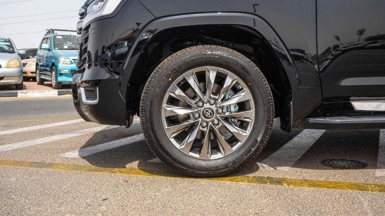 Toyota Land Cruiser Land cruiset VX twin turbo full option 2025