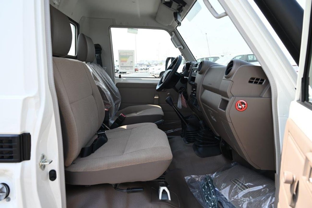 Toyota Land Cruiser Pick Up 2024 TOYOTA LAND CRUISER 79 SINGLE CAB LX V8 4.5L DIESEL 4WD MANUAL TRANSMISSION