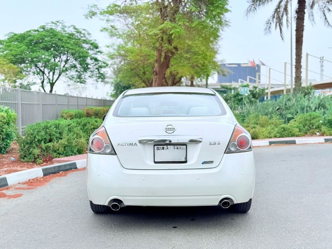 Nissan Altima 2.5L PETROL AUTOMATIC TRANSMISSION