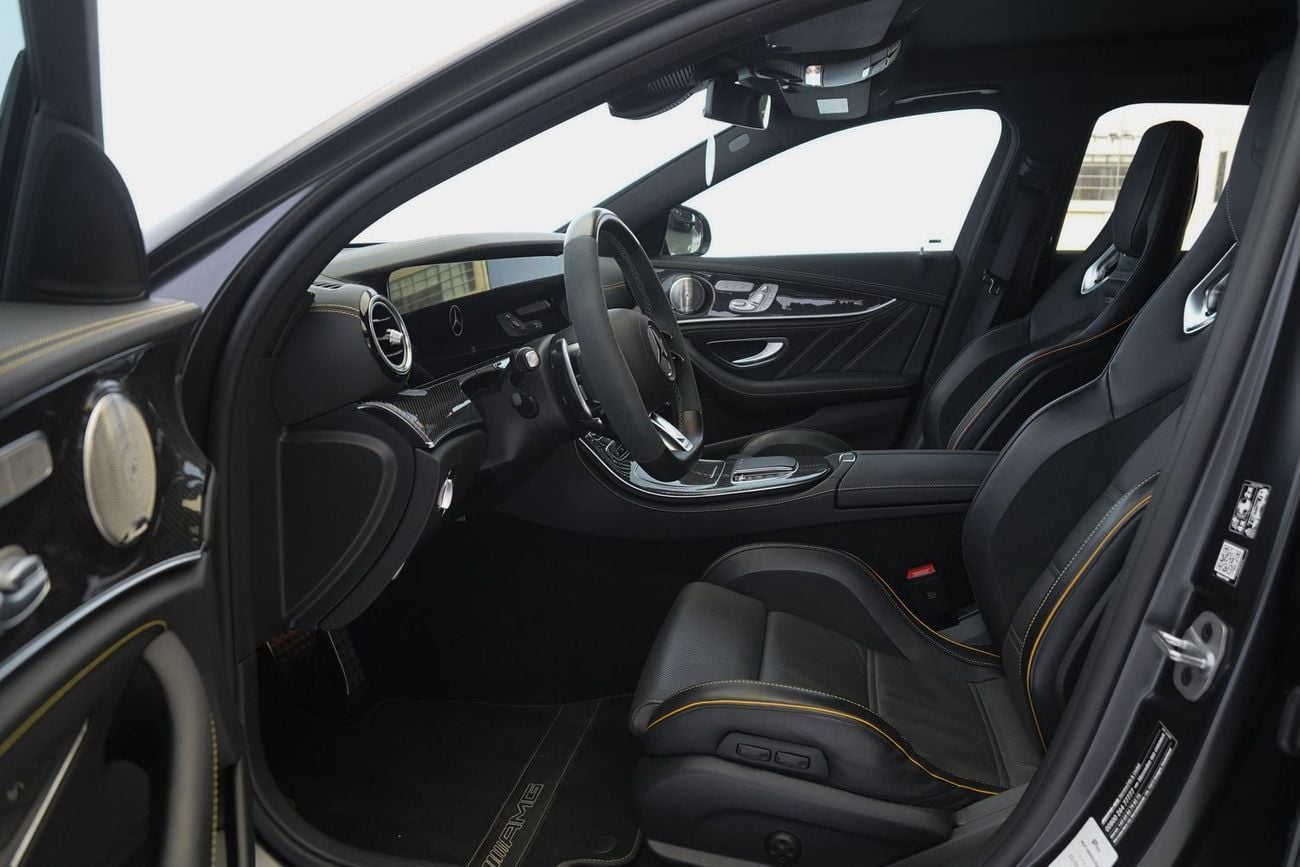 مرسيدس بنز E 63S  1 OF 999