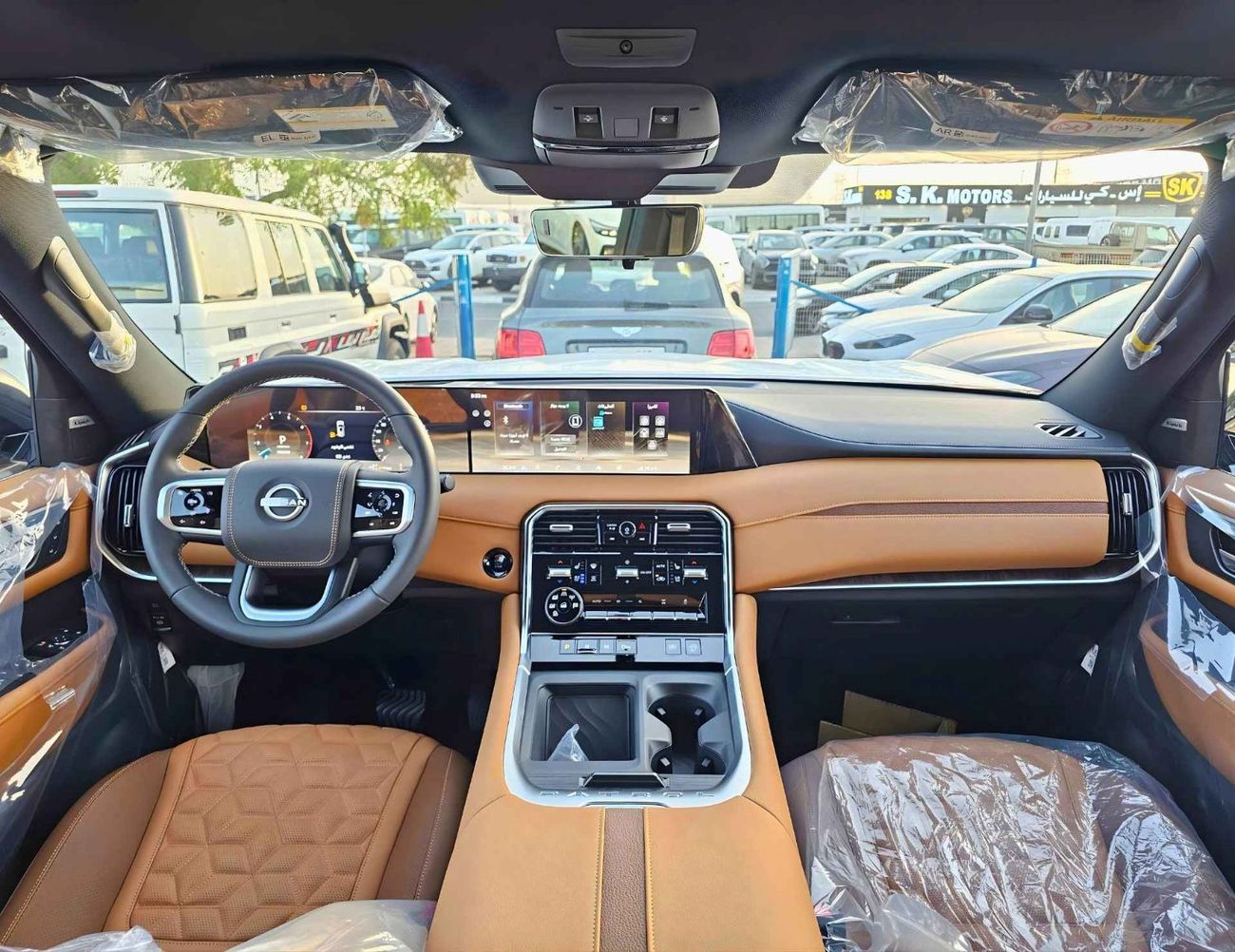 نيسان باترول LE PLATINUM TWIN TURBO / 3.5L V6 / REAR ENTERTAINMENT SCREEN / LEATHER SEATS /PANORAMIC ROOF / 360*C