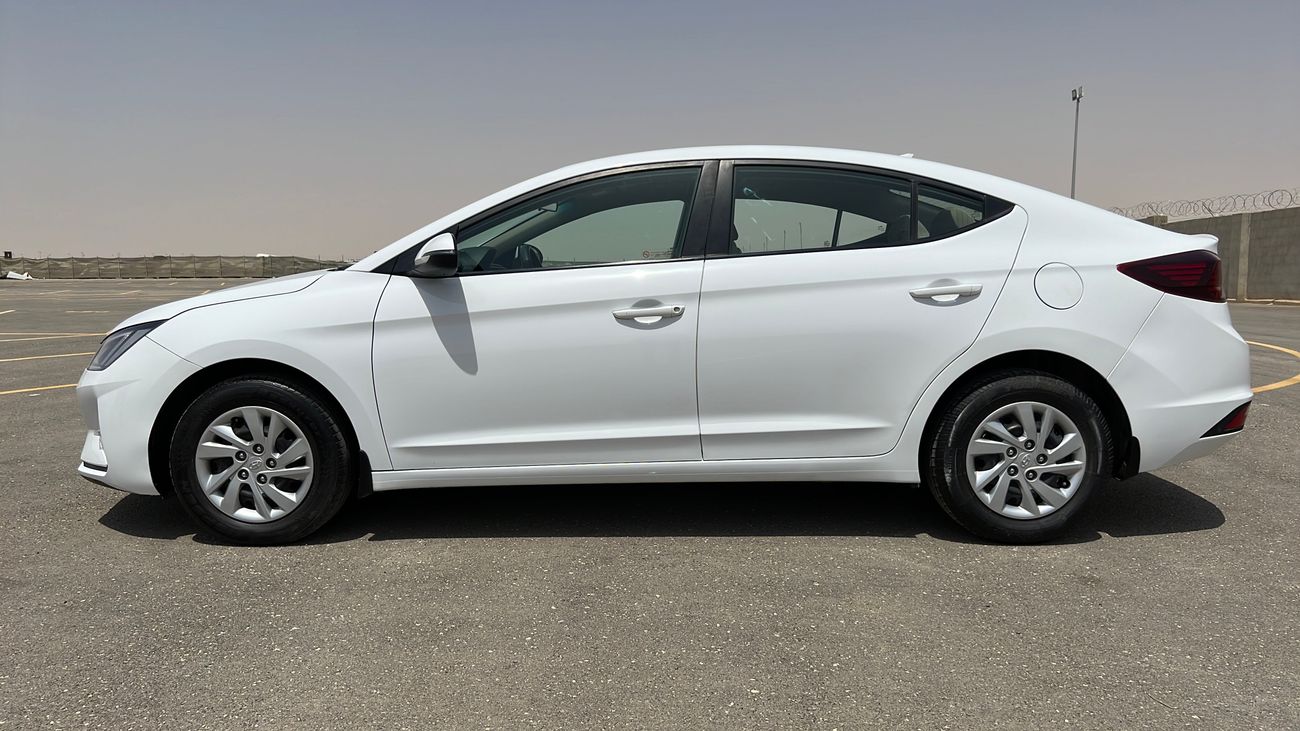 Hyundai Elantra 1600