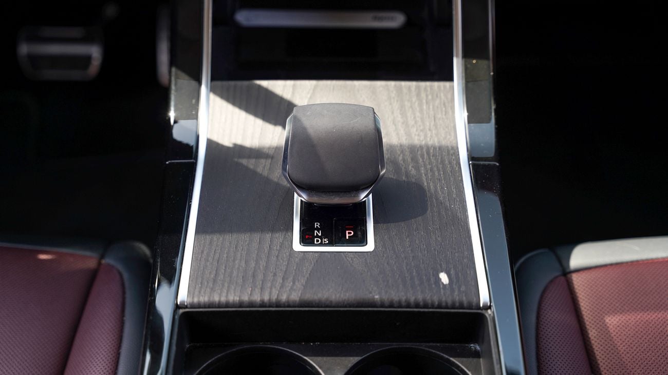 لاند روفر رانج روفر إيفوك