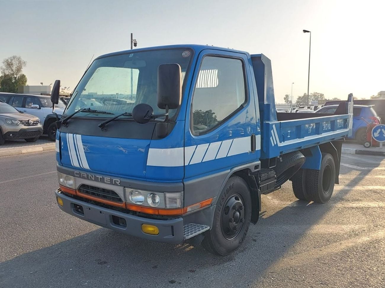 Mitsubishi Canter 1995 MITSUBISHI CANTER DUMPER RHD DIESEL MANUAL(PM01426)