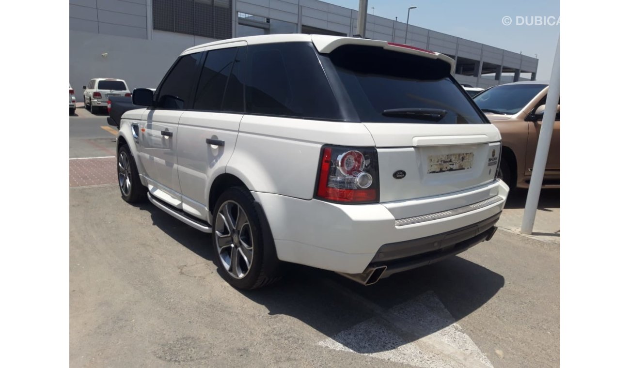 Land Rover Range Rover Sport HST FULL OPTION