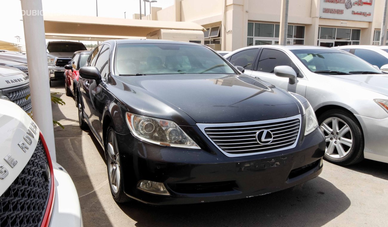 Lexus LS460