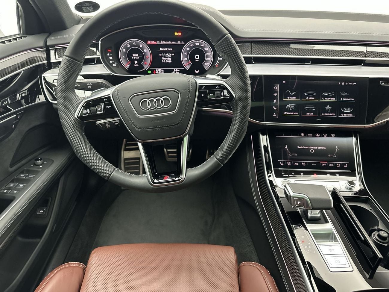 Audi A8 55 TFSI LWB 55 TFSI quat 340hp Luxury (Ref# 08308)