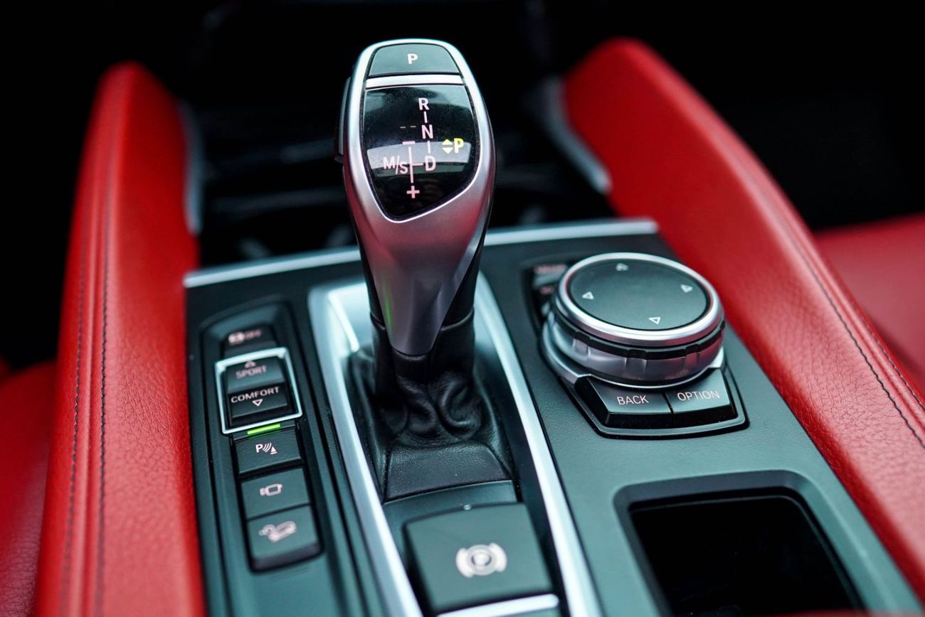 BMW X6 50i M Sport 4.4L