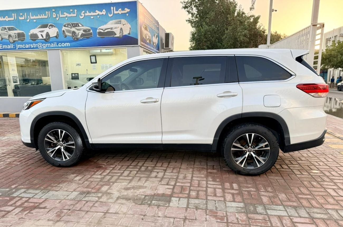 تويوتا هايلاندر LE (NON GCC) 2019 Toyota Highlander LE