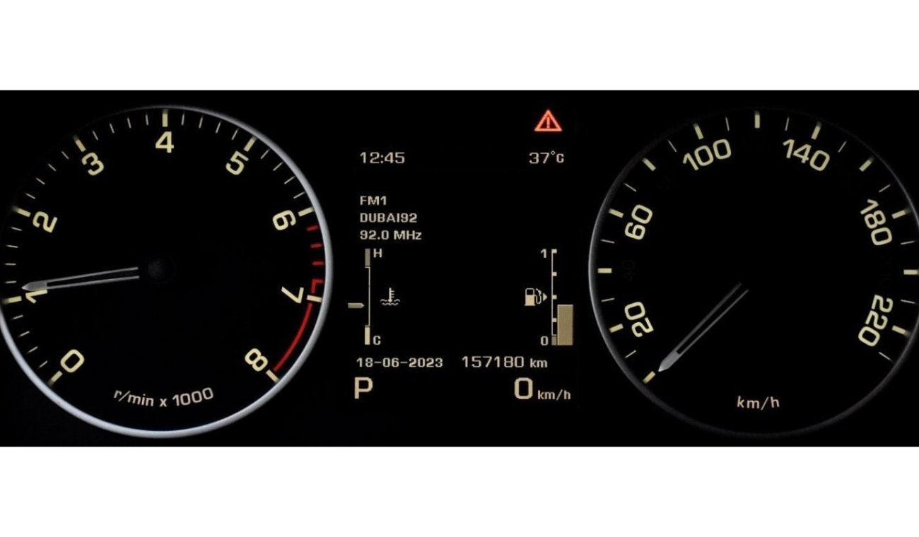 Land Rover Discovery EXCELLENT DEAL for our Land Rover LR4 SCV6 HSE ( 2015 Model ) in Grey Color GCC Specs