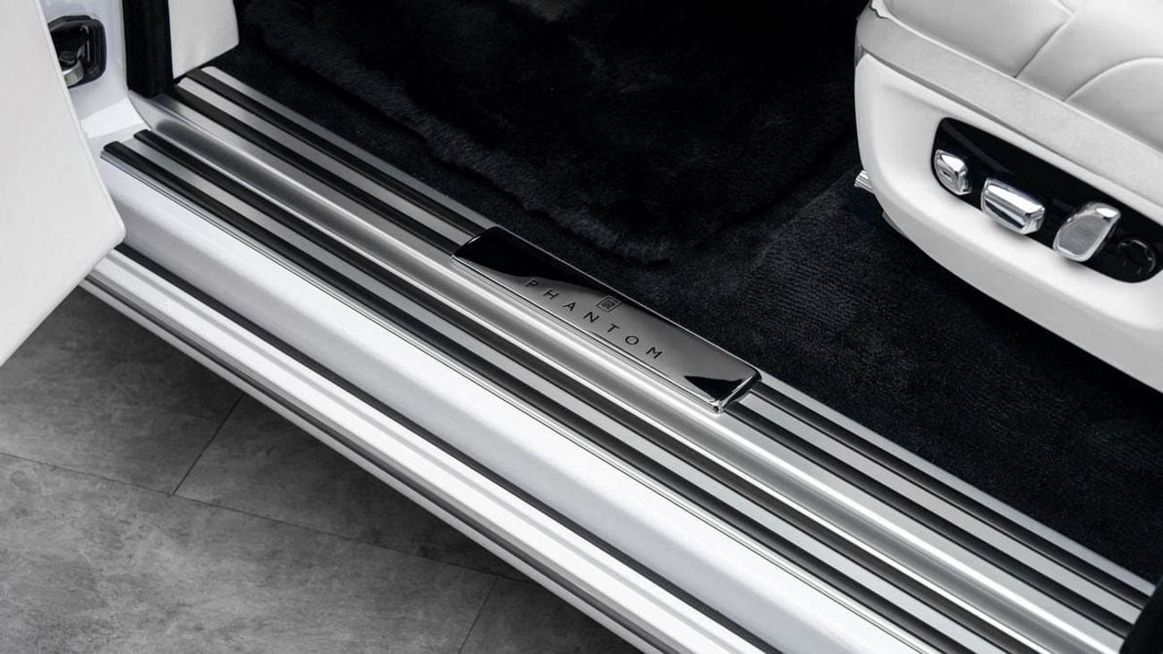 Rolls Royce Phantom EWB - 2026 - GCC Specs - Under Warranty and Service Contract