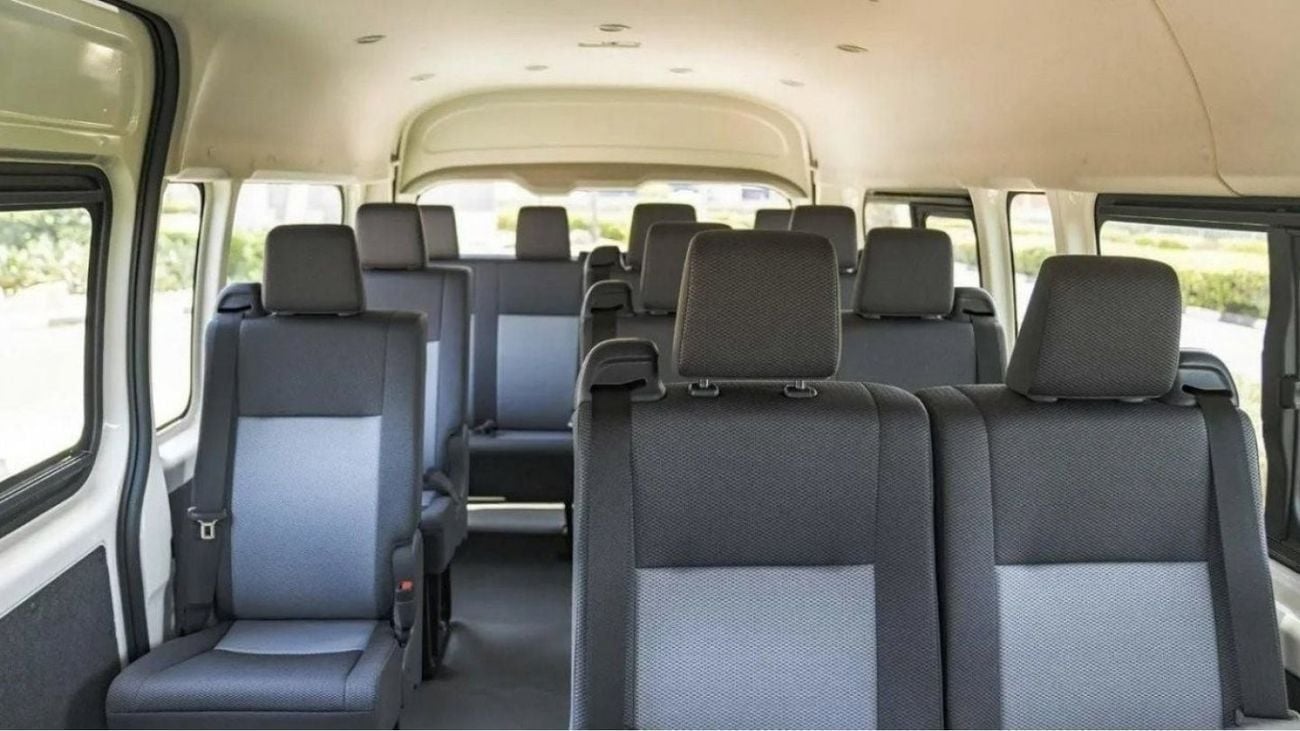 تويوتا هاياس HIACE 3.5L MT PETROL HIROOF