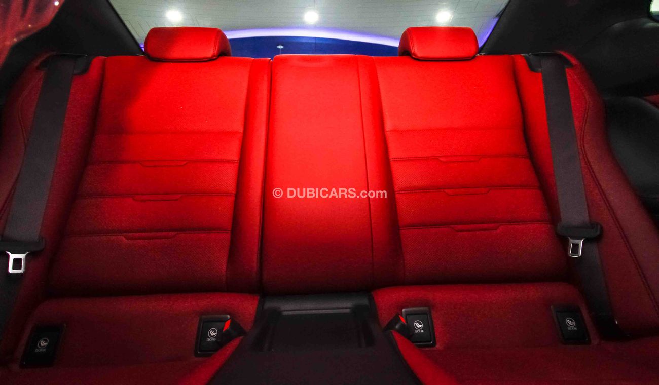 لكزس RC 200 t Fsport (Right Hand Drive)