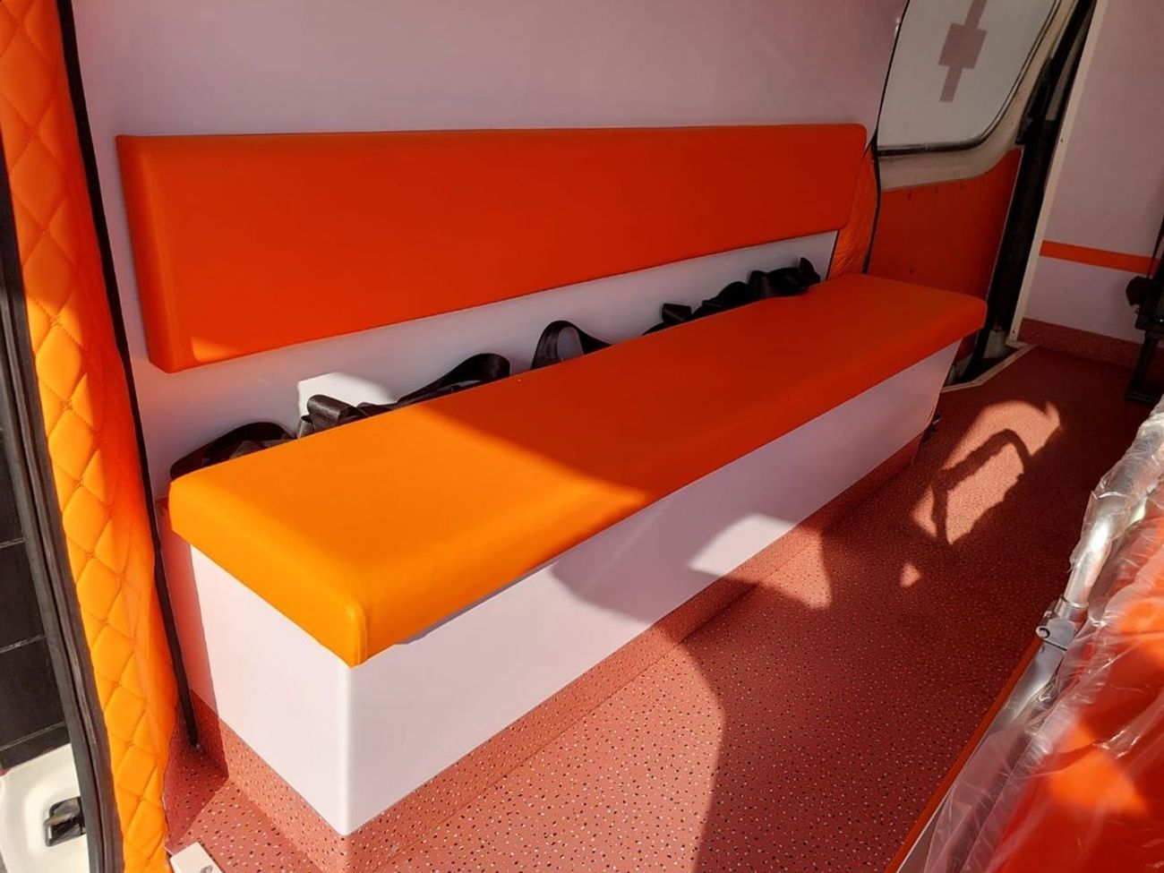 Toyota Hiace TOYOTA HIACE VAN AMBULANCE RHD 2020 MODEL 2.8 L DIESEL AUTOMATIC(PM04938)