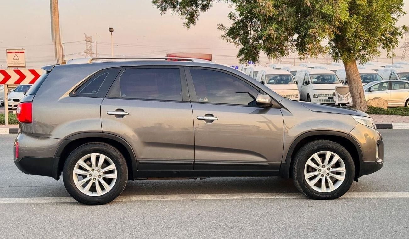 كيا سورينتو GOOD CONDITION | LHD | 2013 | 2.2L DIESEL ENGINE | REAR VIEW CAMERA | ELECTRIC SEAT