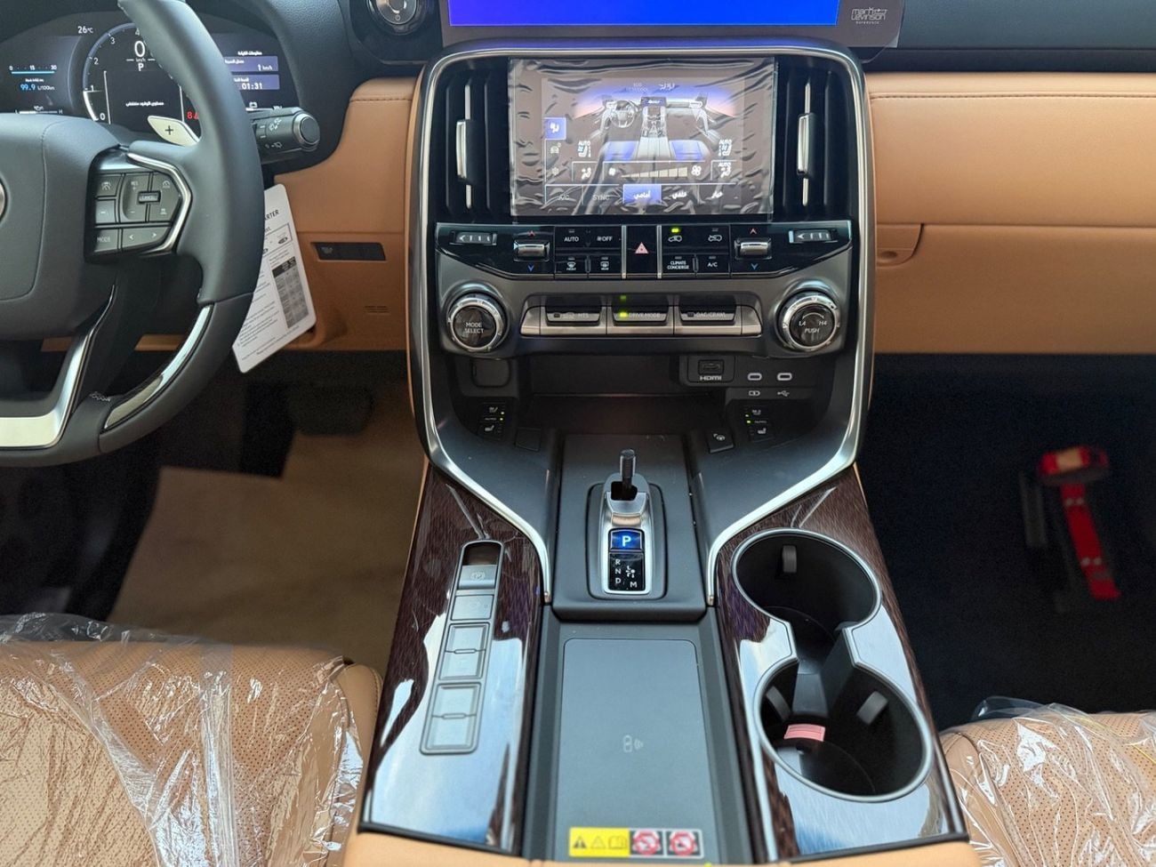 لكزس LX 700h LX 700 H || 25 speakers || 2026