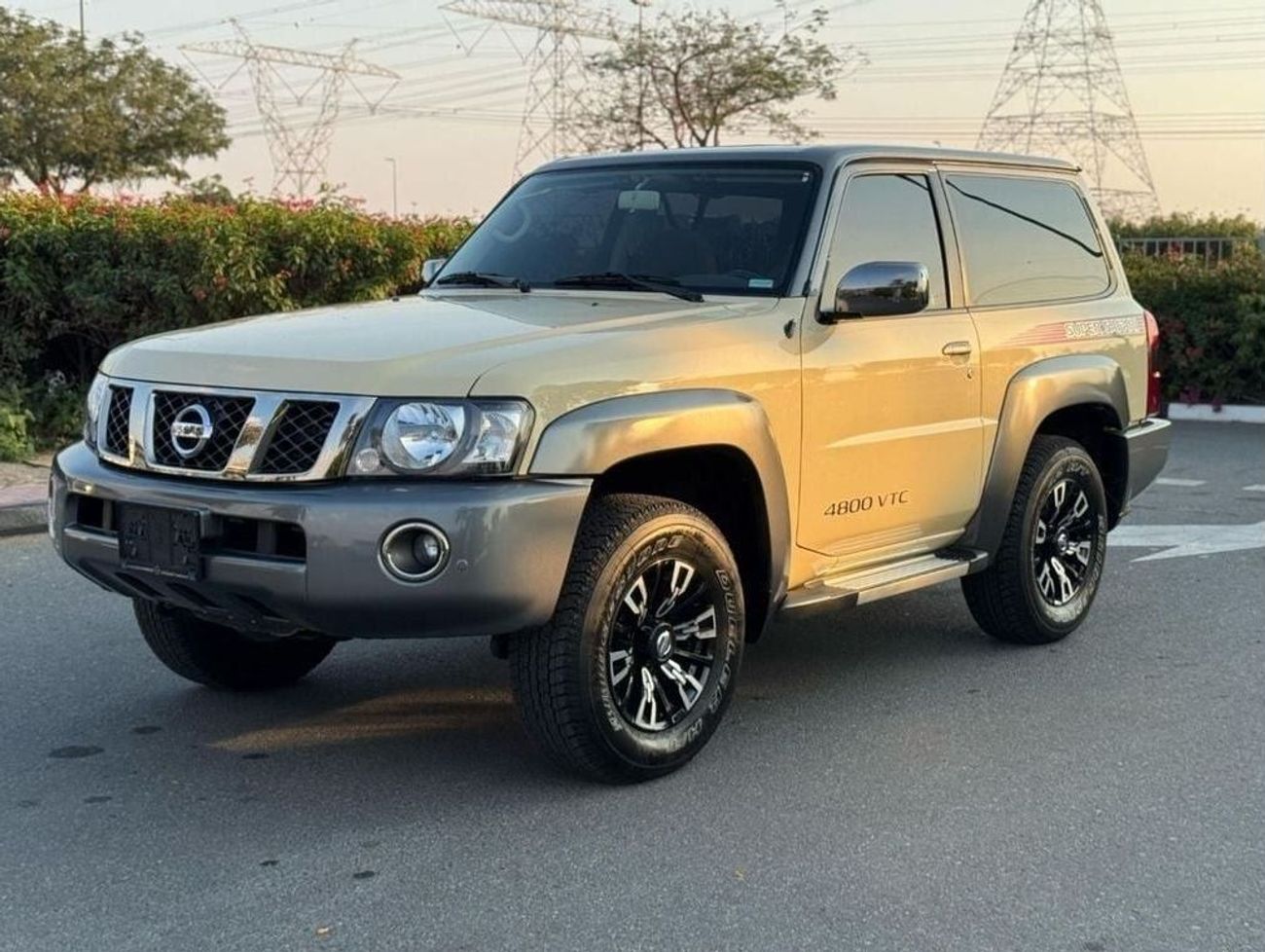 Nissan Patrol Super Safari GCC SPEC UNDER WARRANTY NEAT AND CLEAN