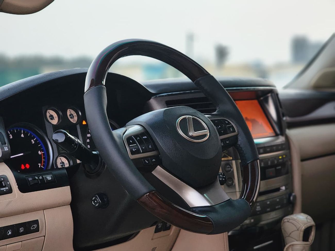 Lexus LX 570 UPGRADE 2021