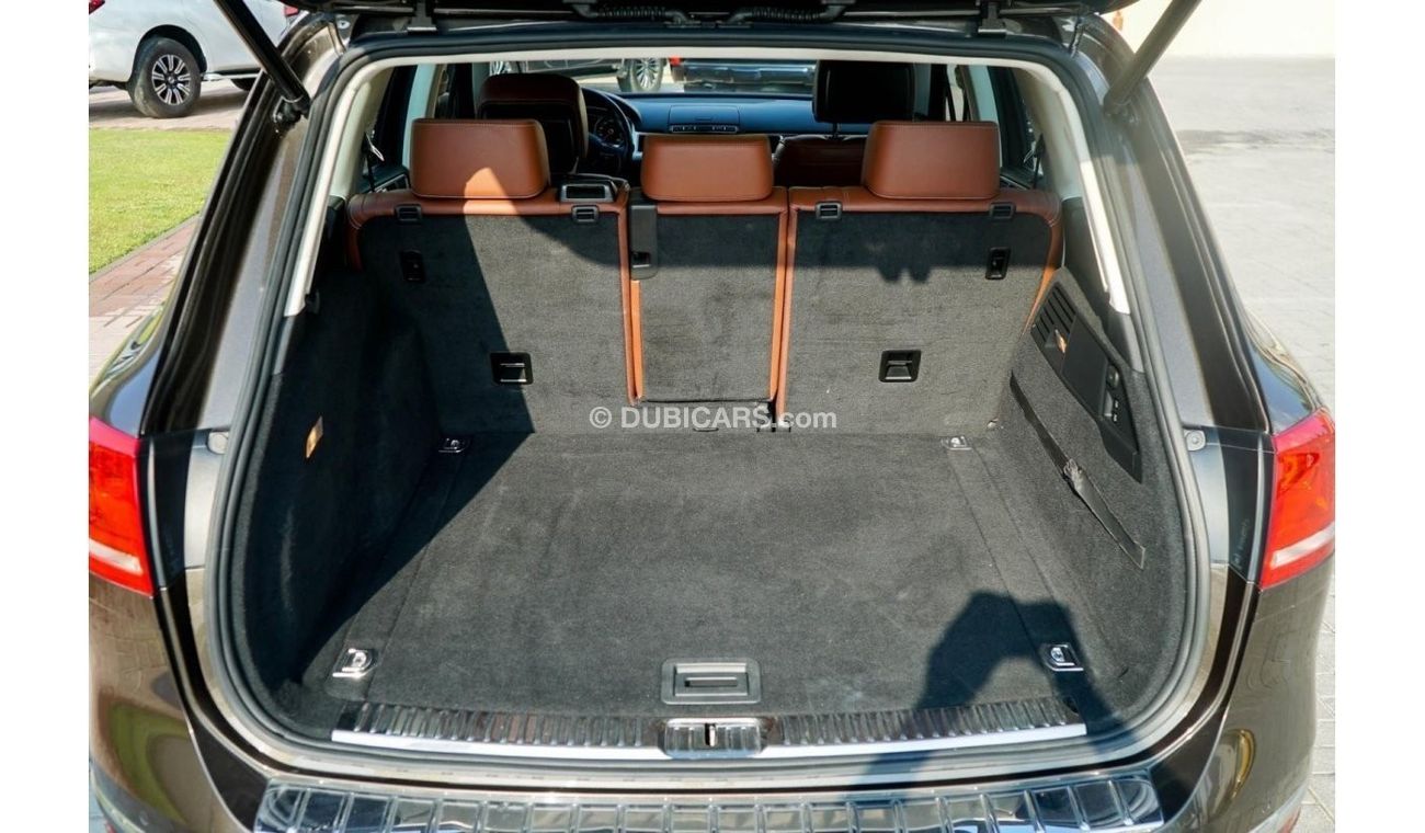 فولكس واجن طوارق SEL