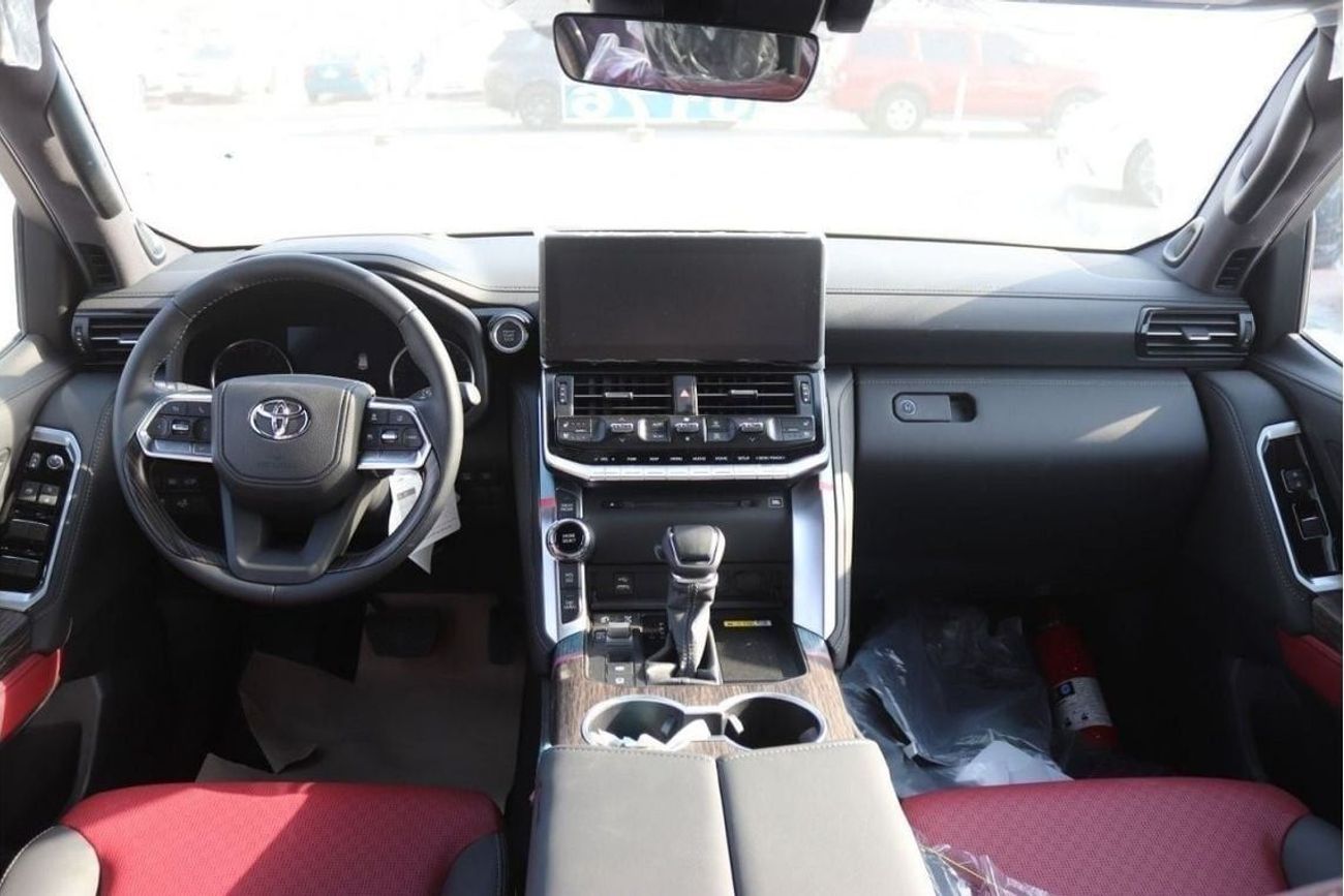 تويوتا لاند كروزر 3.5L VXR, PETROL, 4WD, SUNROOF, ELECTRIC SEAT, LEATHER SEAT, FULL OPTION, MODEL 2024 FOR EXPORT ONLY