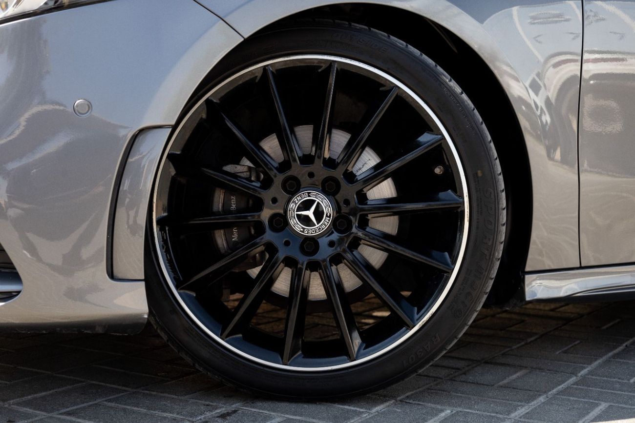 Mercedes-Benz A 200 AMG