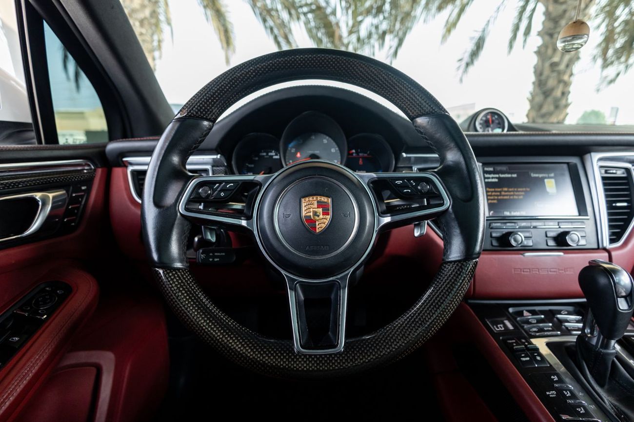 Porsche Macan S 3.0L (340 HP)