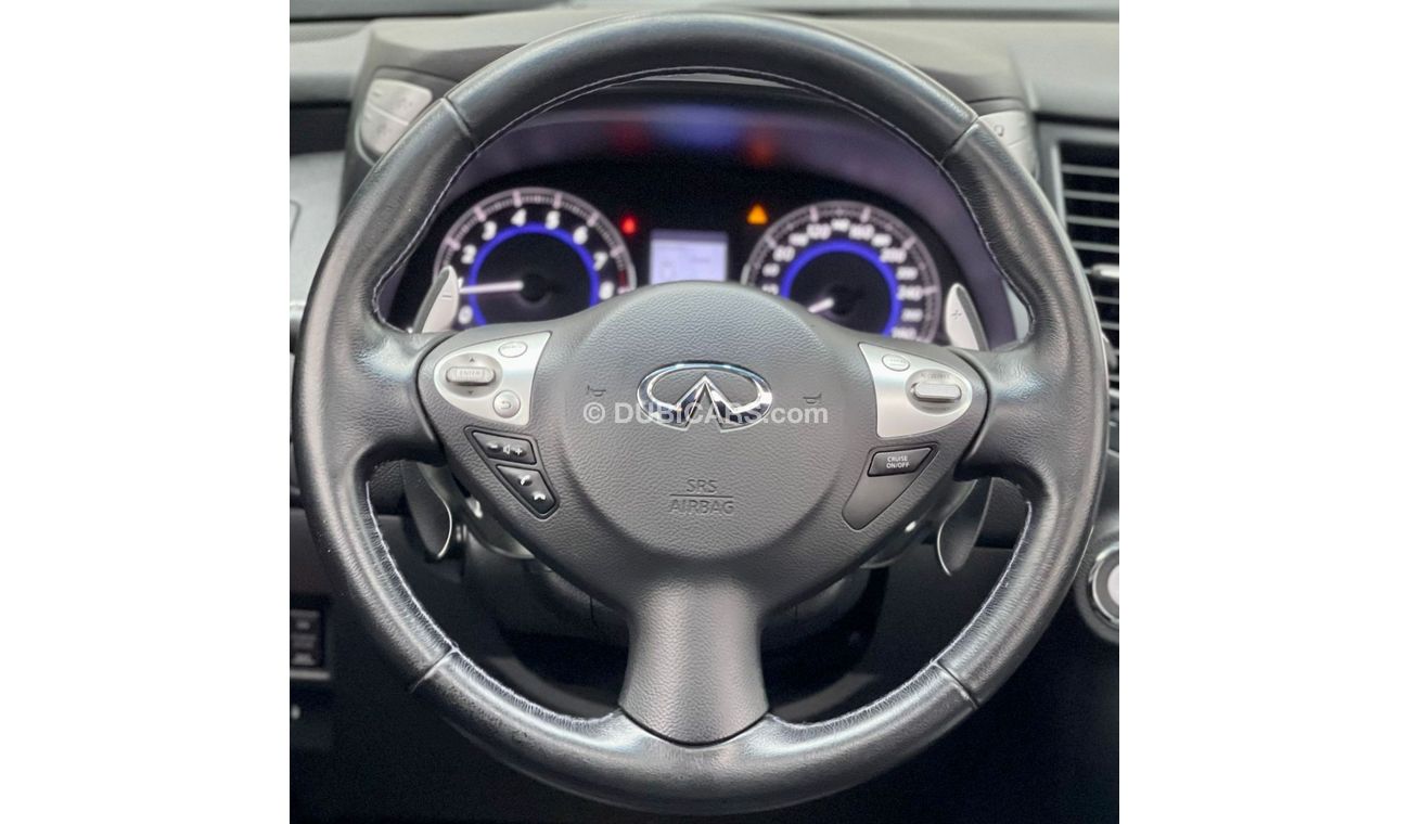 Infiniti QX70 2017 Infiniti Q70S, Full Infiniti Service History, Warranty, GCC