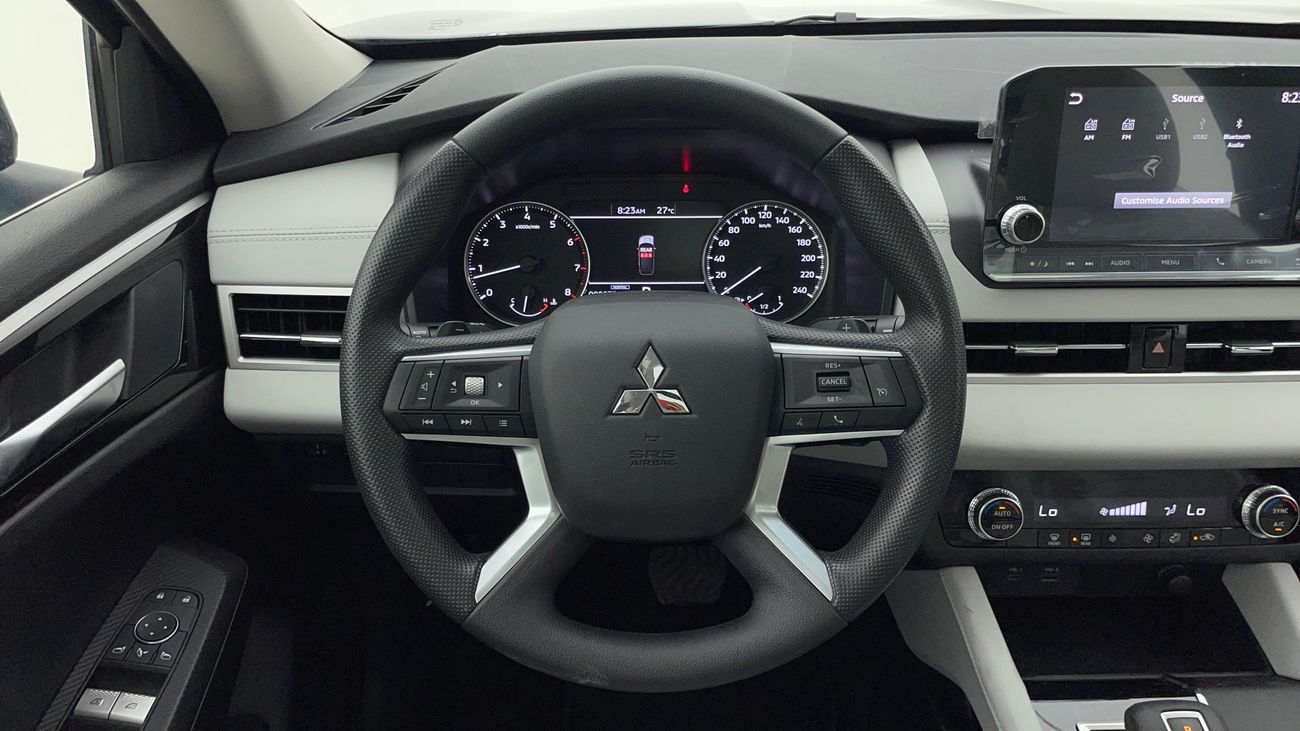 Mitsubishi Outlander MIDLINE WITH SUNROOF 2.5 | Zero Down Payment | Home Test Drive