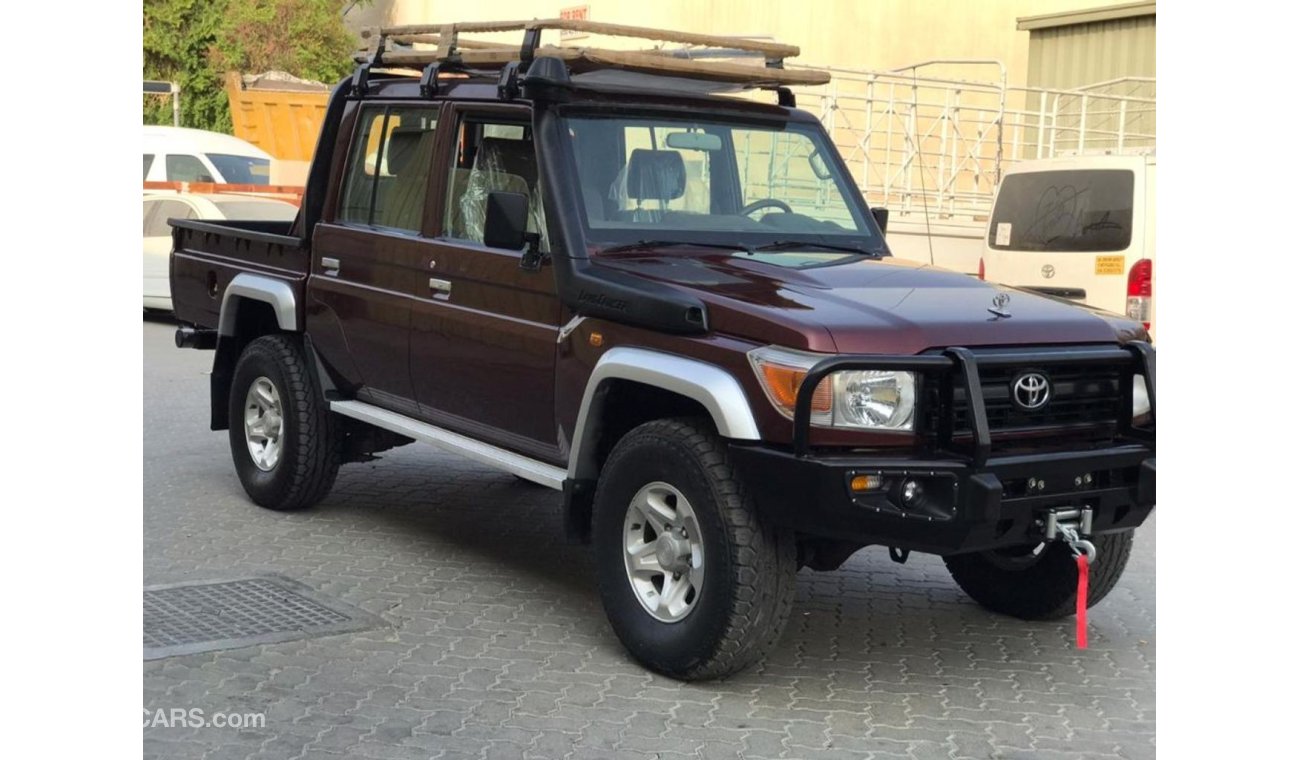 Toyota Land Cruiser Pick Up