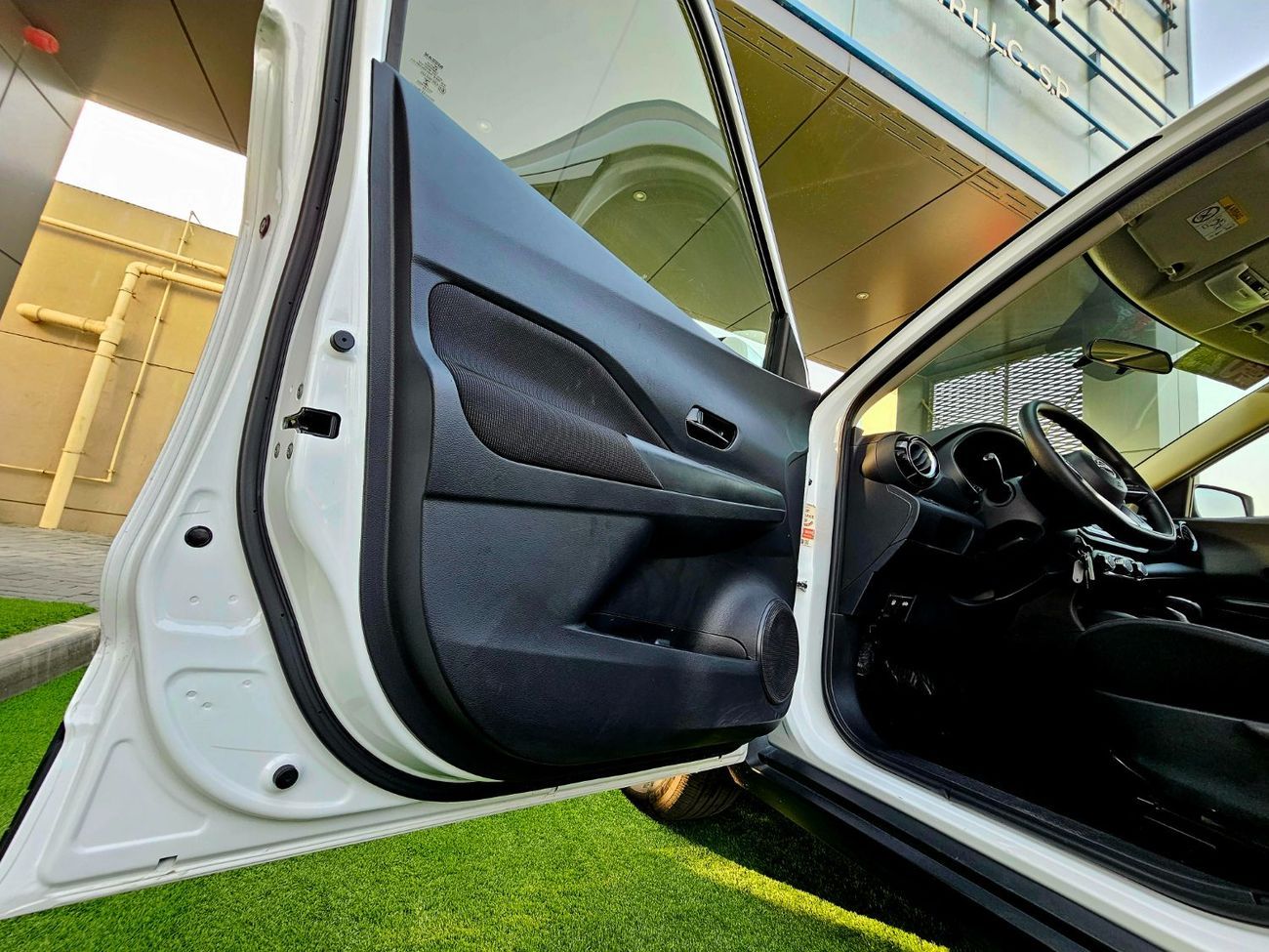 Nissan Kicks SV 1.6L/ GCC / SINGLE OWNER/ MINT CONDITION