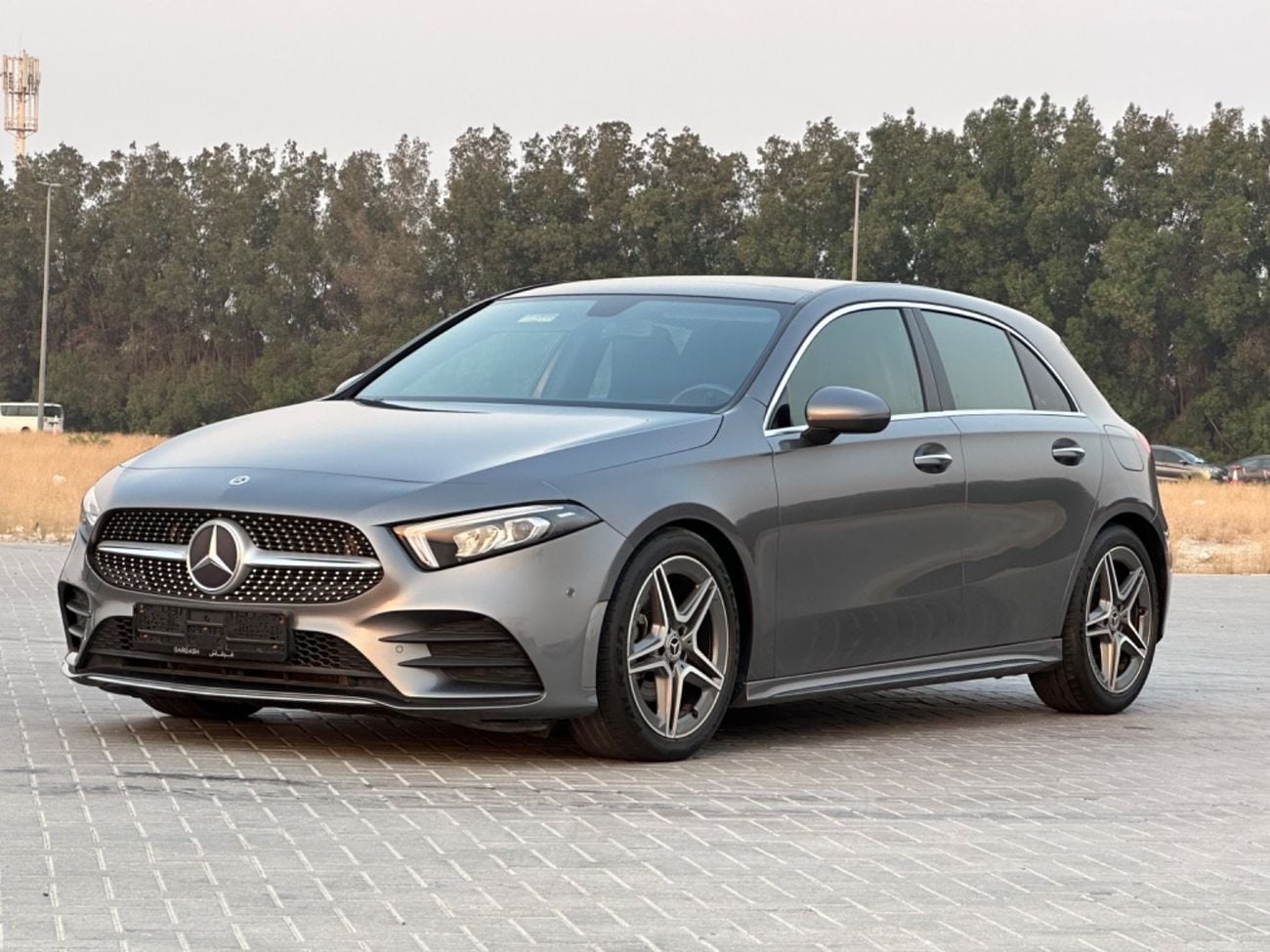 مرسيدس بنز A 200 AMG